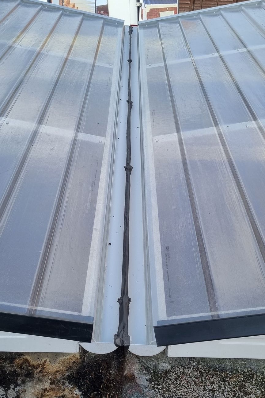 Cantilever Join