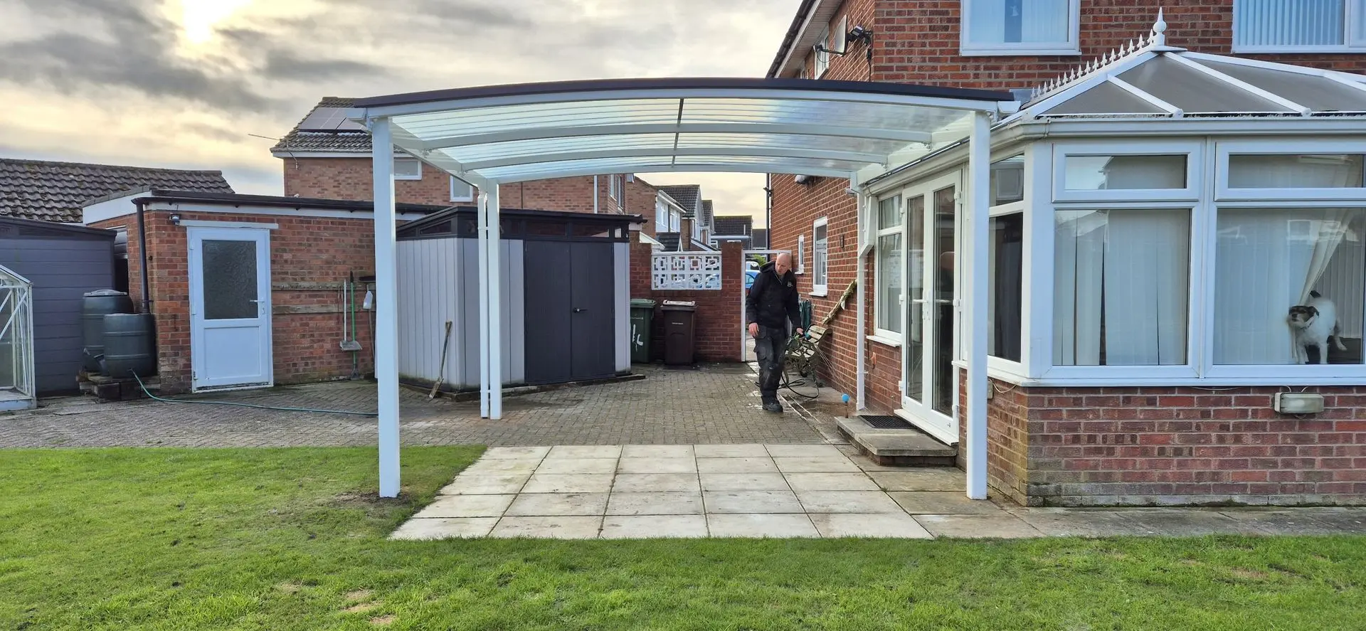 white archway canopy